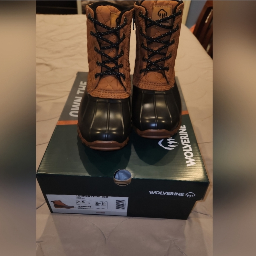 Wolverine Womens Torrent Waterproof Duck Black Boots (NWT) 7.5 - Picture 2 of 5
